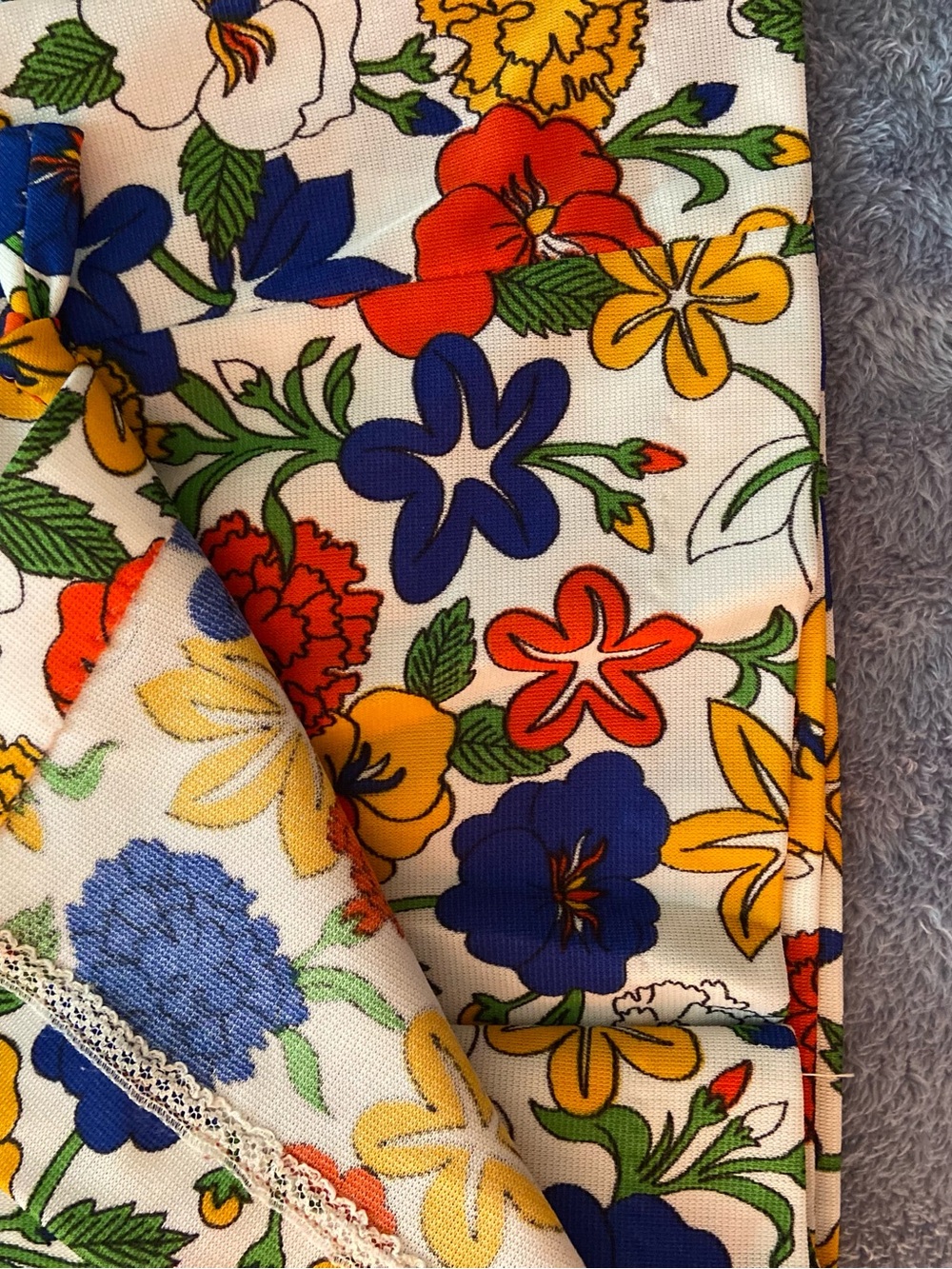 VINTAGE Bright Floral Mini Skort White Multi - Picture 5 of 14